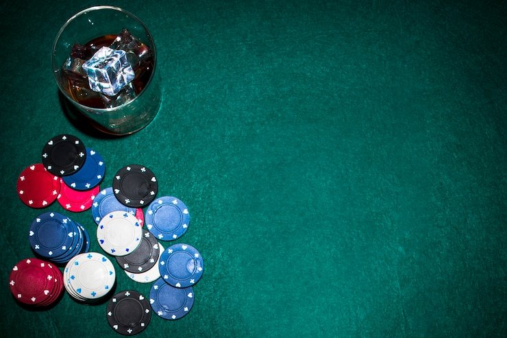 Meja kasino langsung dengan dealer profesional di platform tajir356